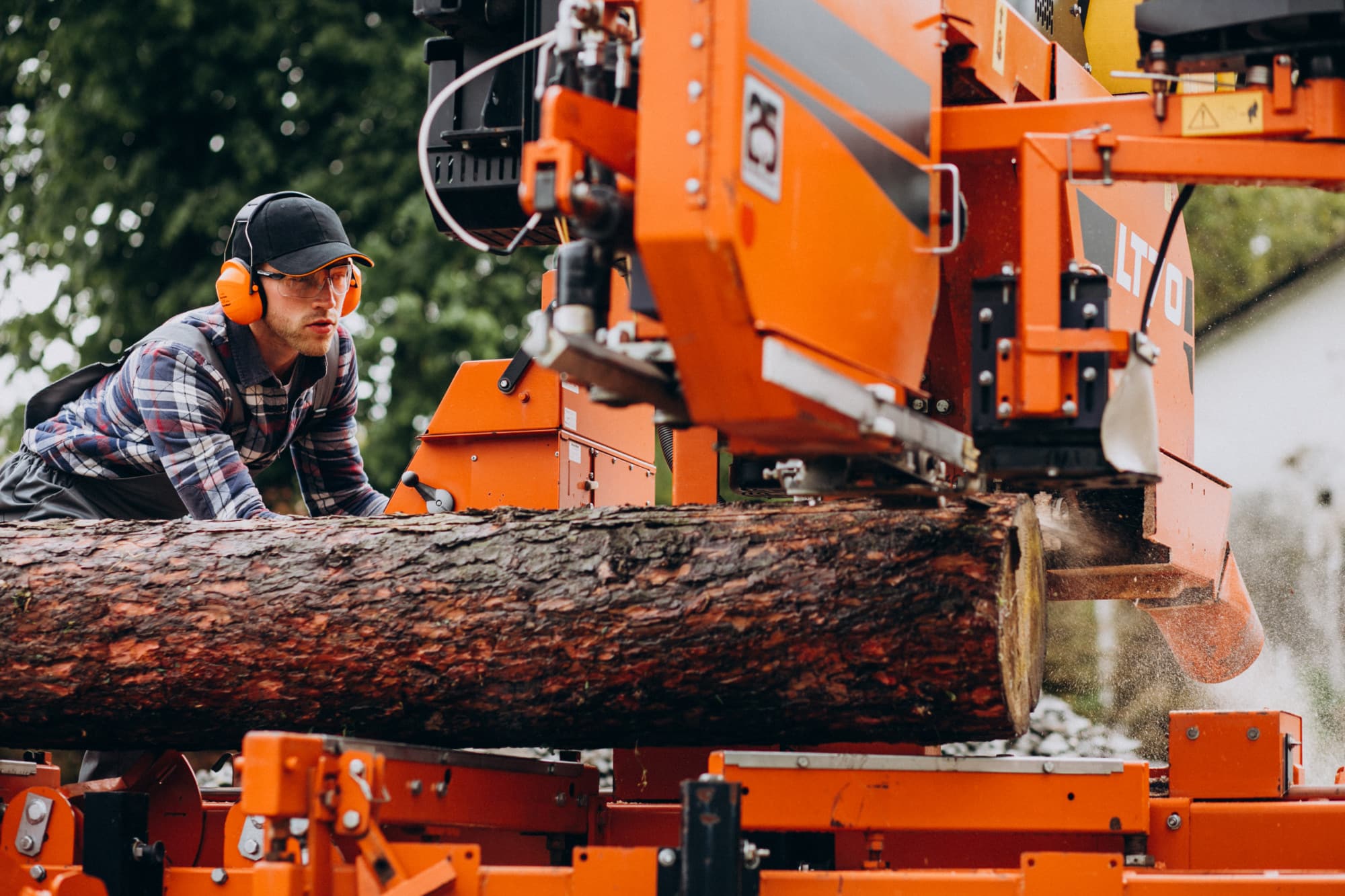 carpenter working sawmill wood manufacture